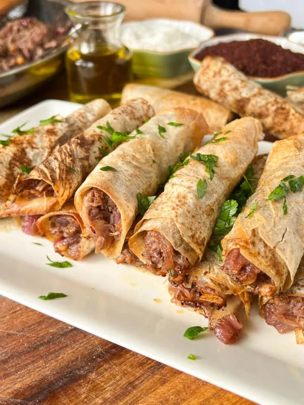 Musakhan Rolls (3 Pieces)
