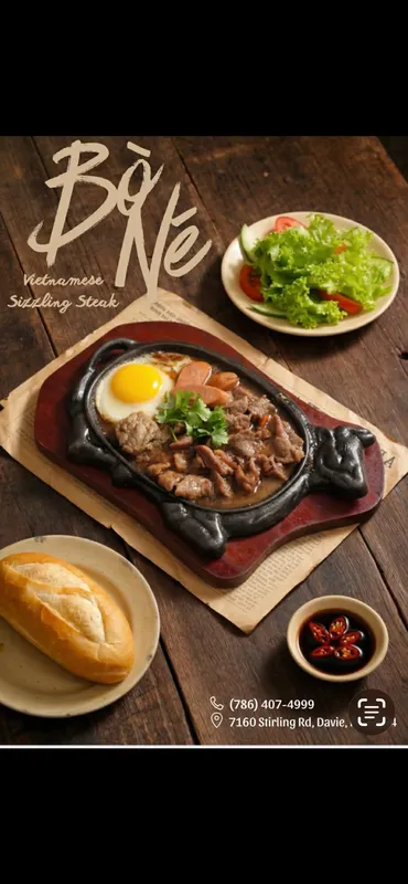 Sizzling beef with bread egg, pate /Bo Ne