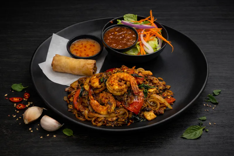 Lunch Pad Kee Mow ( Drunken Noodle )