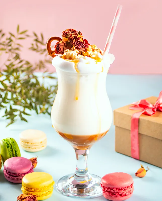 White Chocolate Caramel Pretzel