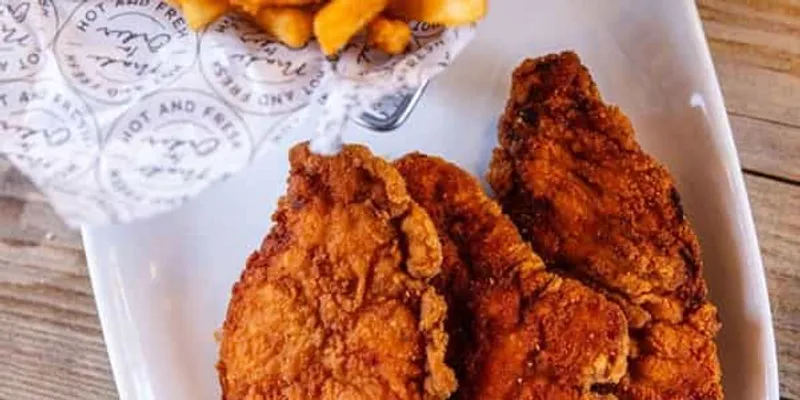 Chicken Tenders & Fries