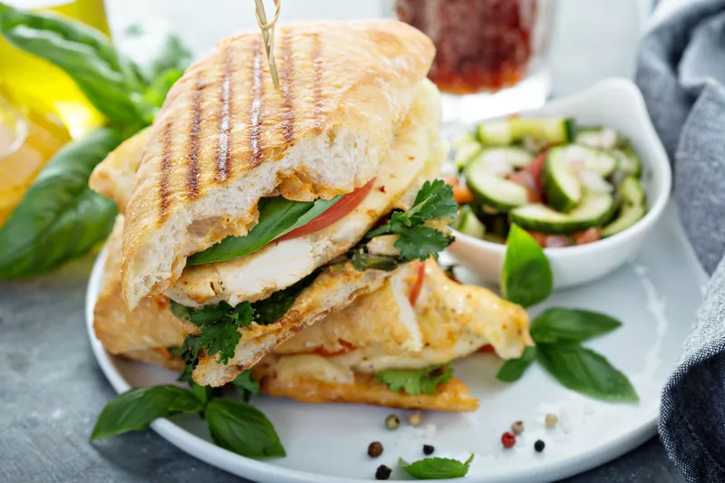 1/2Lb Grilled Chicken Sandwich Combo