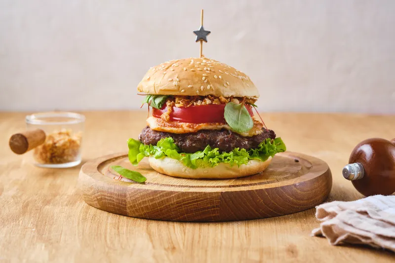 1/2Lb Black Angus Cheese Burger Combo