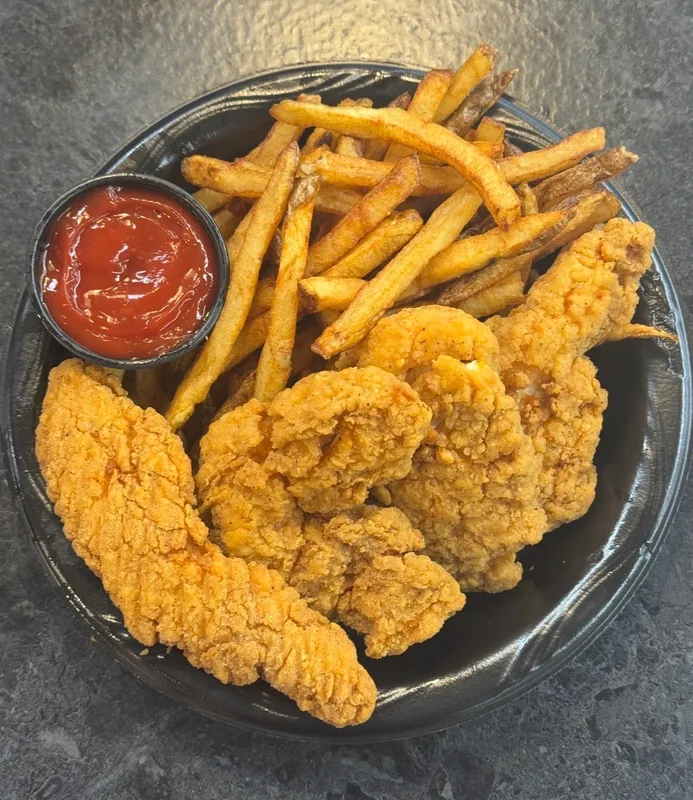 Chicken Fingers w/ French Fries