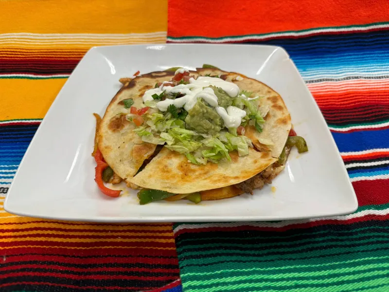 Fajita Quesadilla Lunch