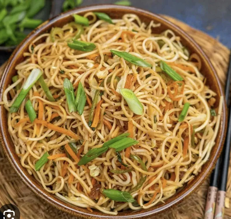 Schezwan Veg Noodles
