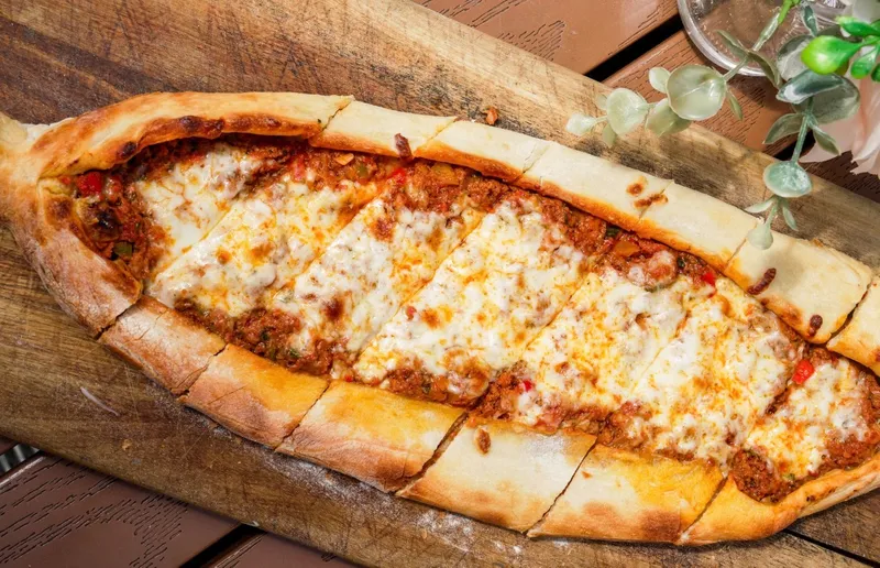 Meat Pide