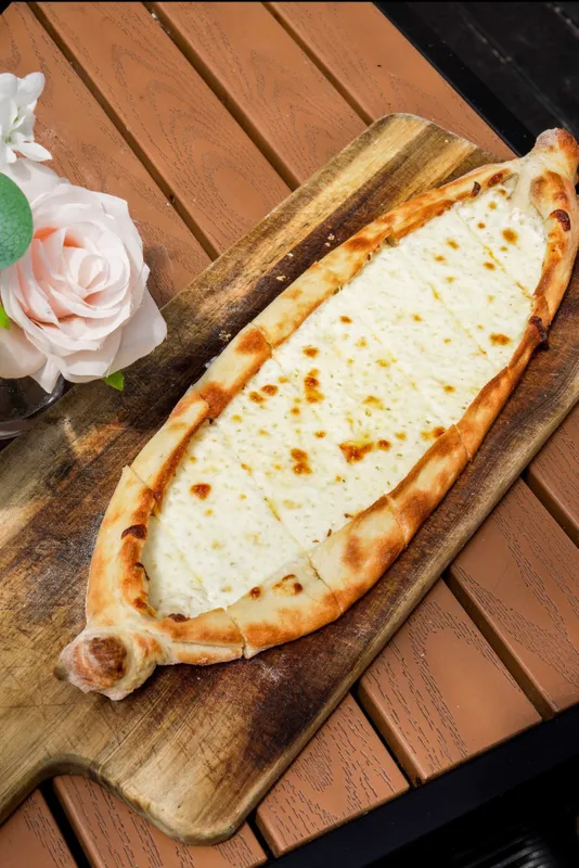 Cheese Pide