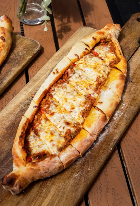 Meat Pide