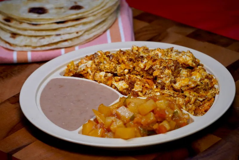Chorizo & Egg Plate