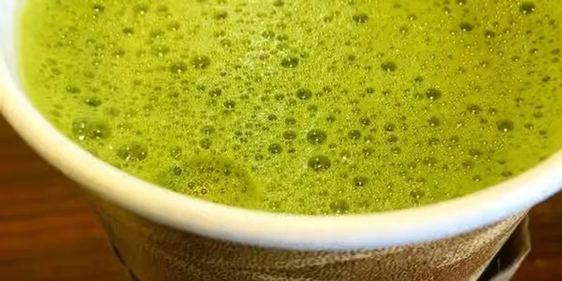 Iced Coconut Matcha Latte