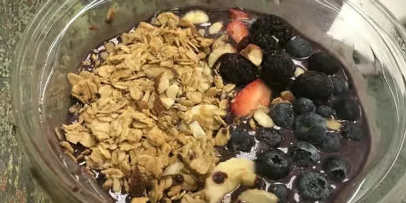 Grove's Acai Bowl