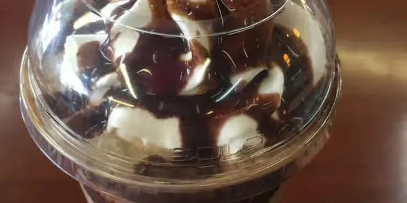 Iced Coconut Mocha Latte