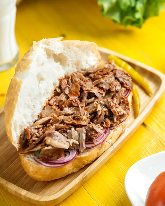 Sandwich De Bistec