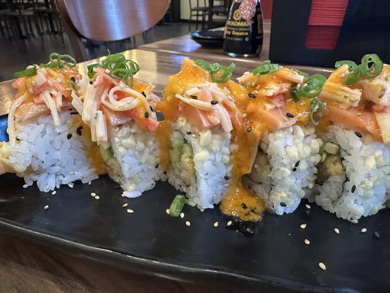 Royal Volcano Roll