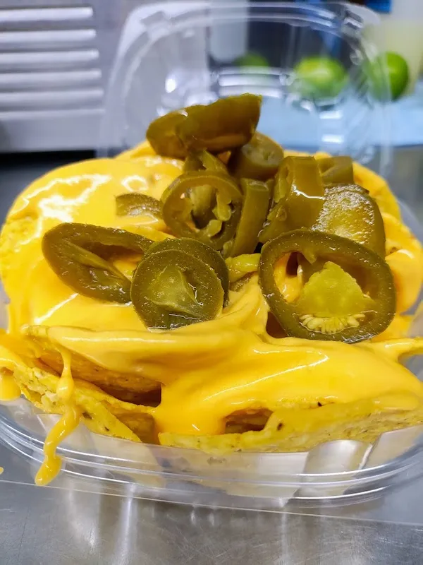 Nachos Con Jalapeno