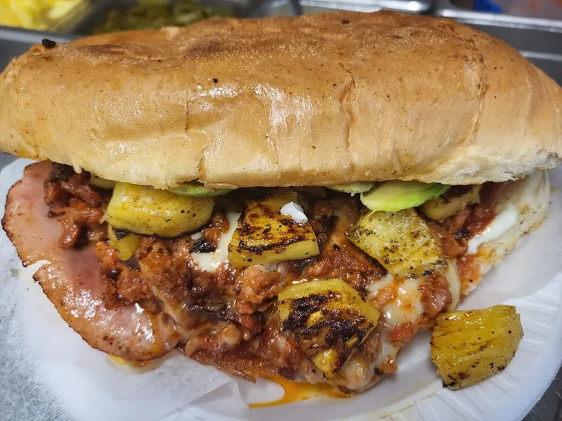 Torta Hawaiiana