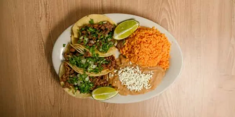 Platillo De Taco Crujiente / Crispy Taco Plate