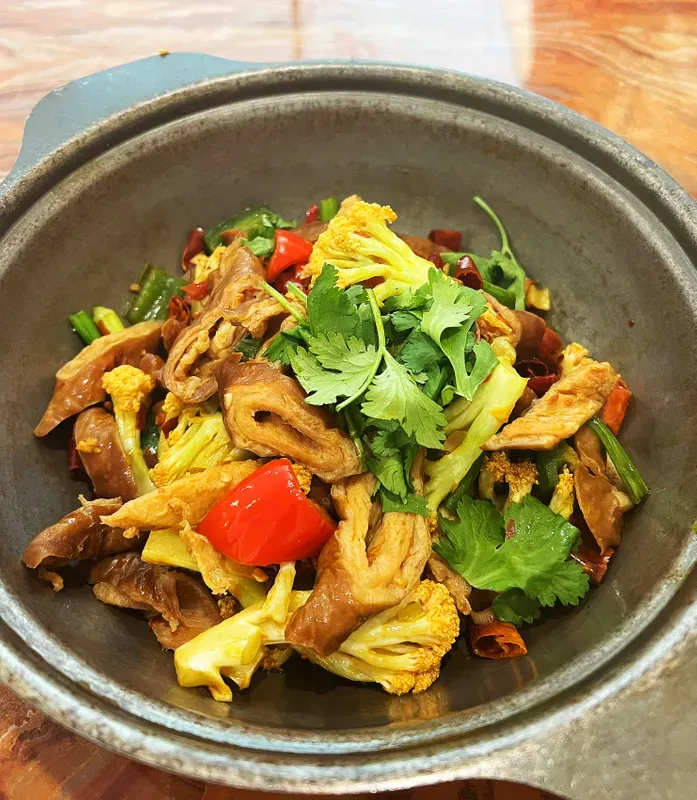 Dry Pot Pork Intestine