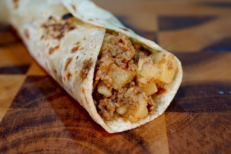 Picadillo Con Papa Taco