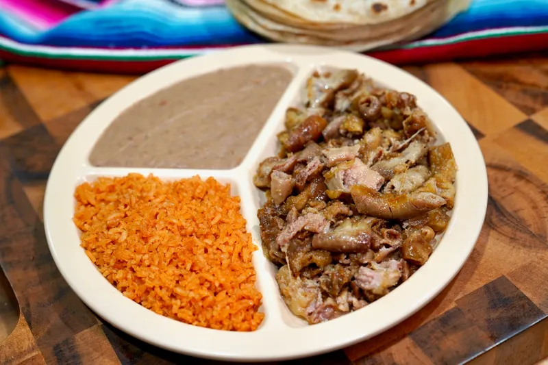 Tripitas Plate