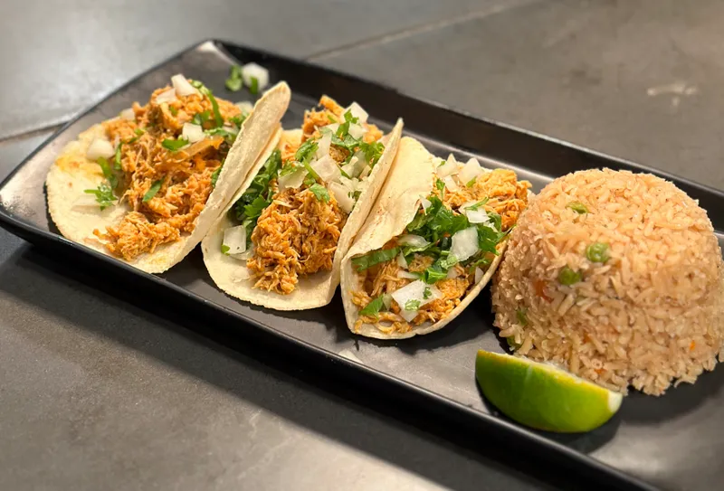 Tacos De Tinga