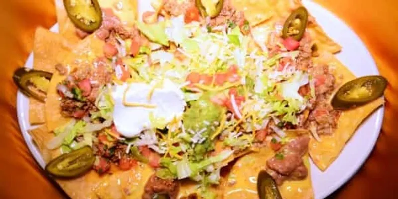 30. Nachos Mexicanos