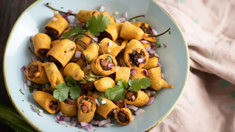 Mirchi (Cut / Stuffed)