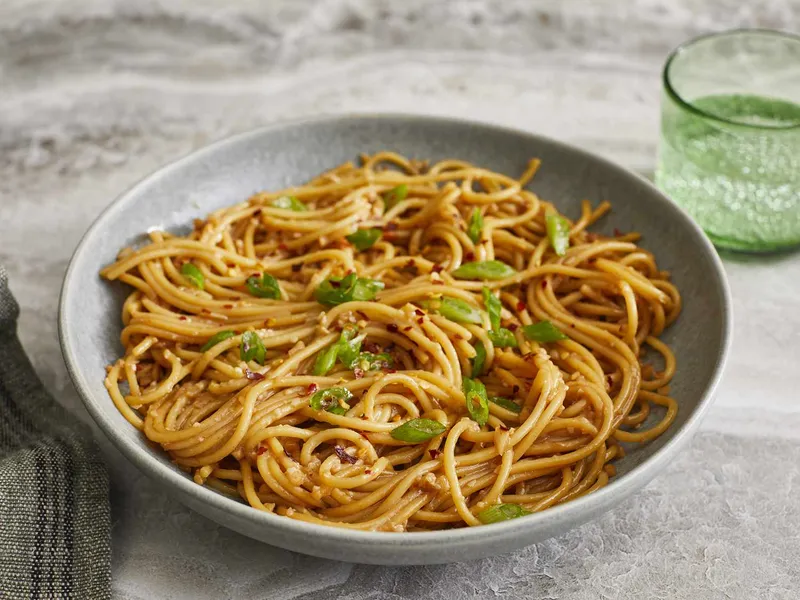 Garlic Noodles / Rice