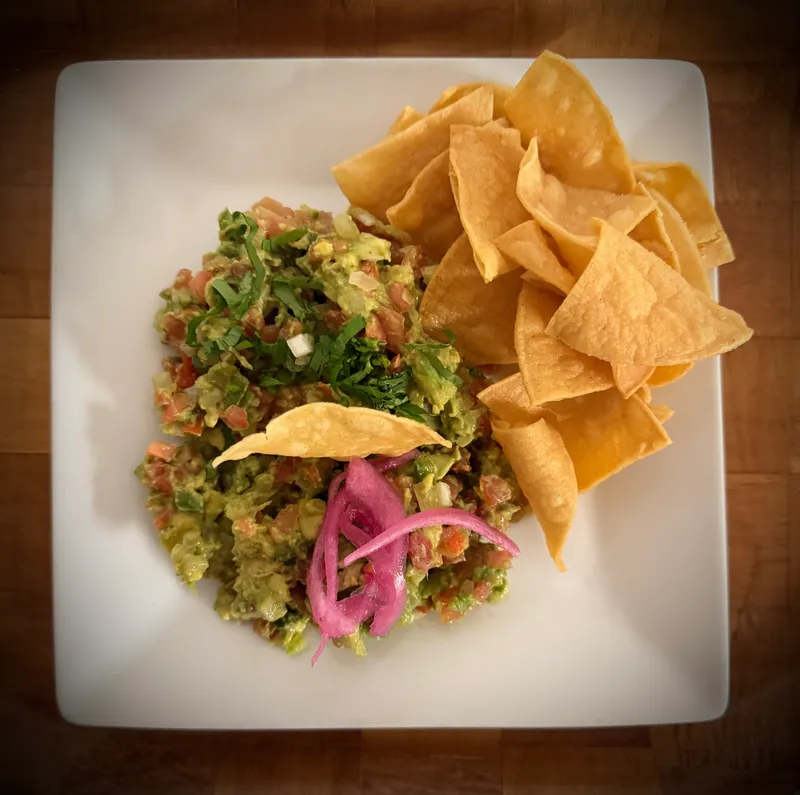 Guacamole With Chips