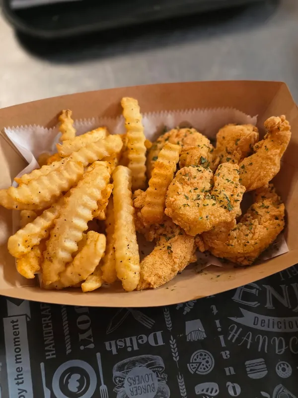 Fried Shrimp Basket (8 Oz)
