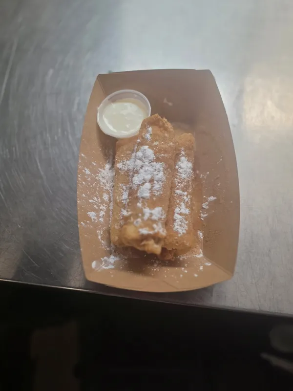 Peach Cobbler Egg Rolls