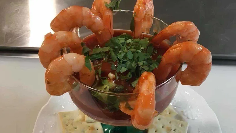 Cocktail De Camarones
