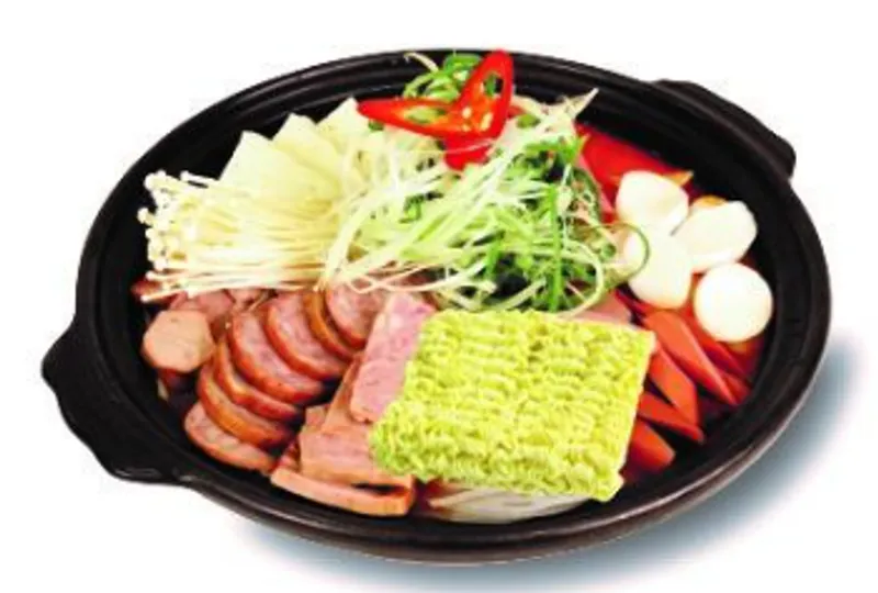 Army Style - Yuk Gae Jang Hot Pot