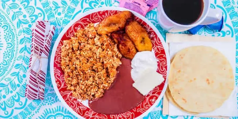 Huevos Con Chorizo