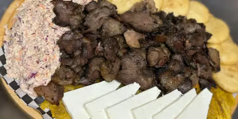 Carne En Vara Para Dos / Skewered Meat For Two