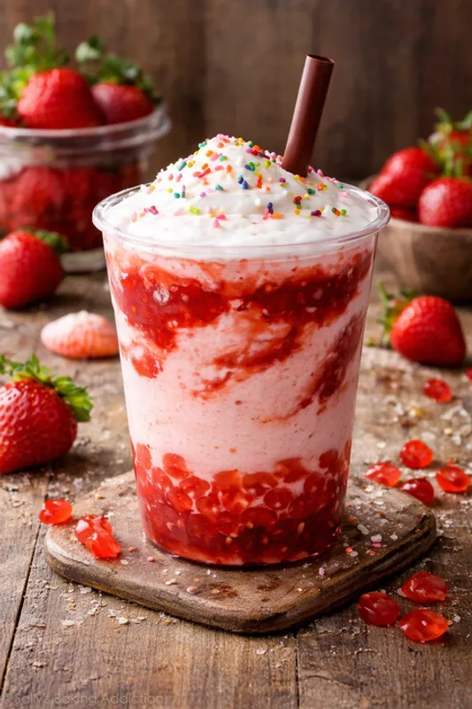 Strawberry Lover (Strawberry Popping Boba Included)