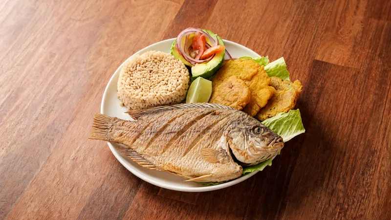 Mojarra Frita / Fried Red Snapper