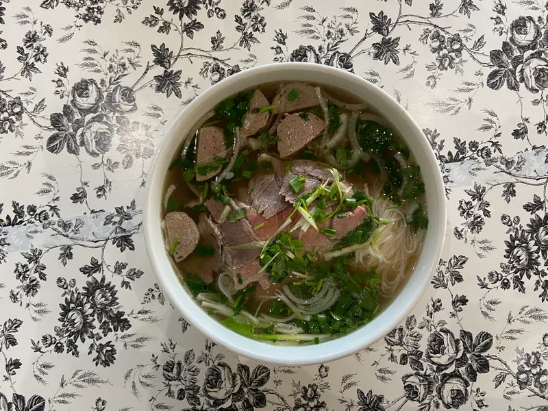 P1 - Special Beef Noodle Soup - Pho Dac Biet