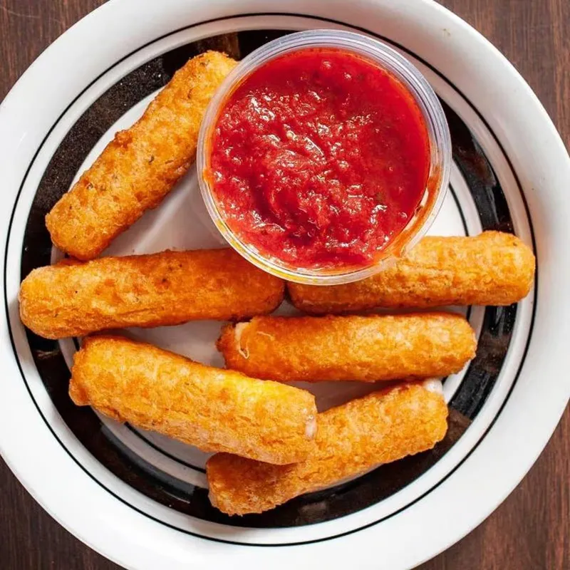Mozzarella Sticks 6 Pieces