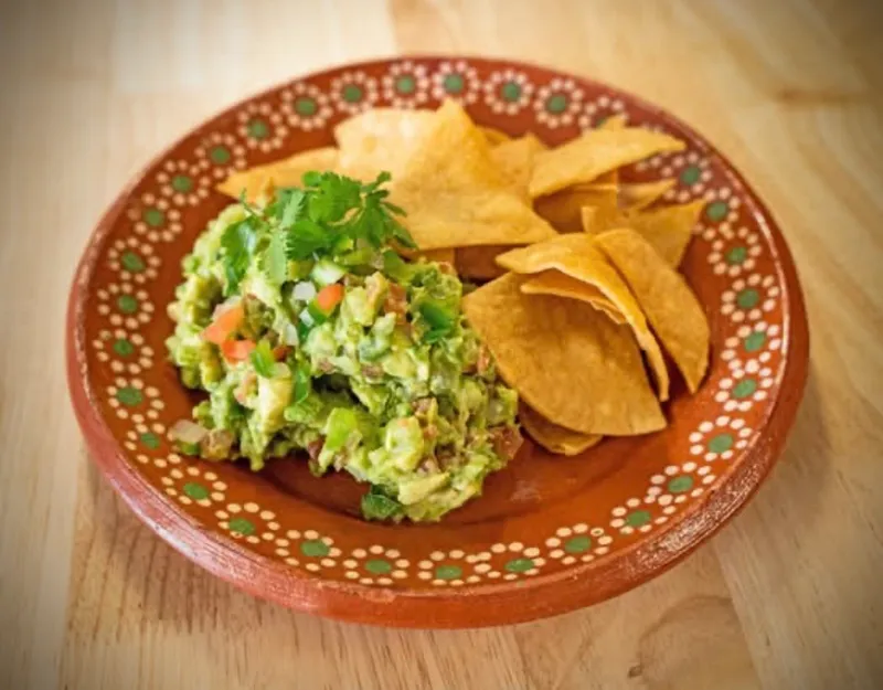 Guacamole With Chips