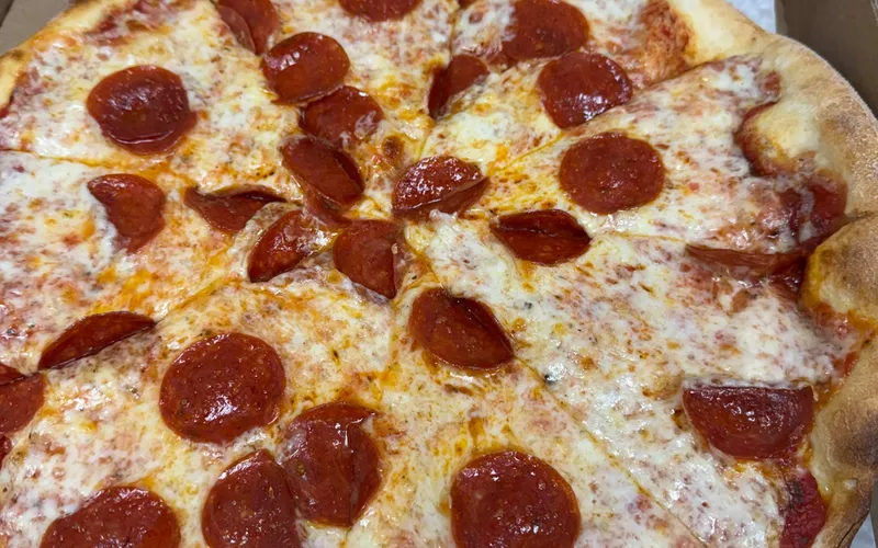 14" M - One Topping