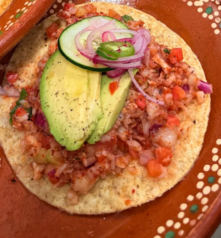 Tostada de Ceviche Endiablado de Camaron