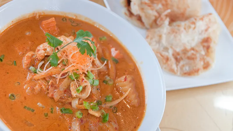 Roti Curry Lunch