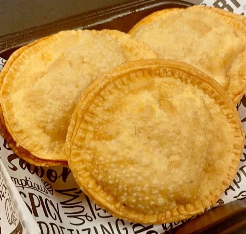 Empanada De Pollo