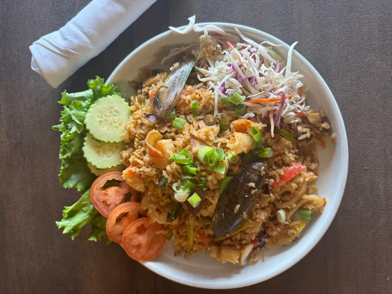 Phuket Fried Rice With Protein