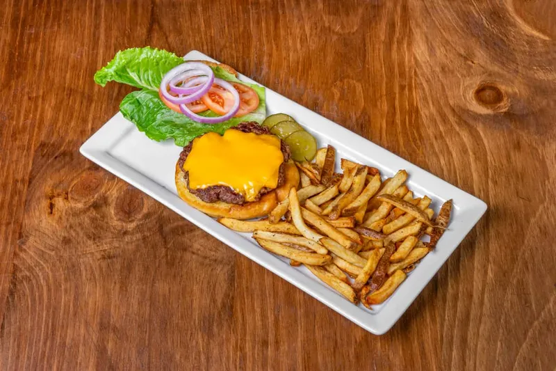Old Fashioned Cheeseburger