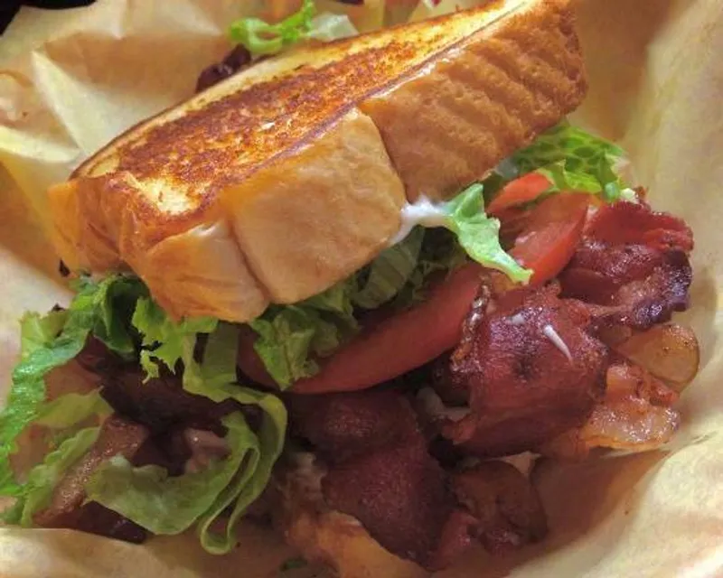 BLT