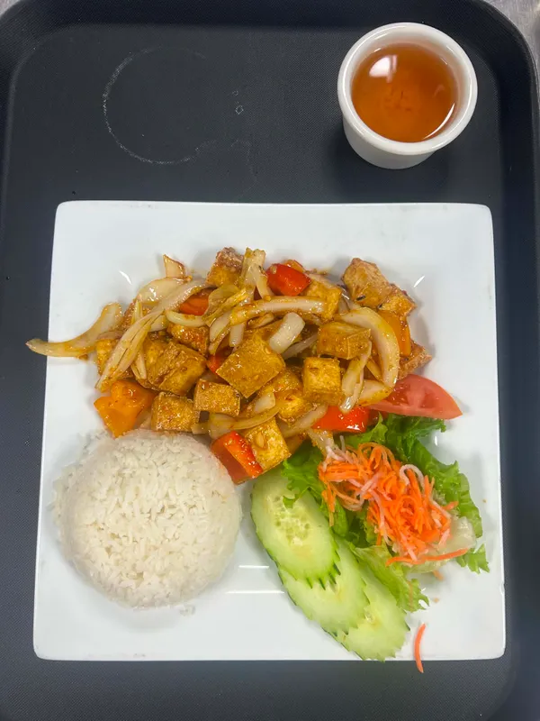 31. Lemongrass Chili Tofu With White Rice