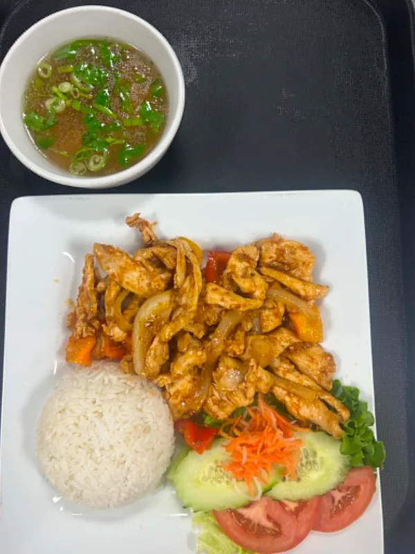 30. Lemongrass Chili Chicken With White Rice